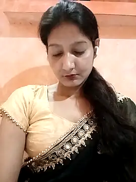 Ayesharani1 online show from April 25, 2026, 5:10 pm