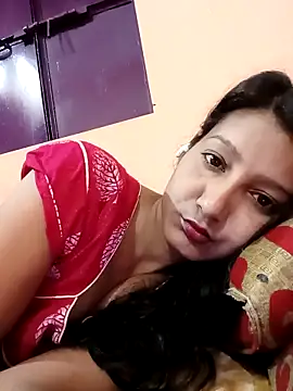 Ayesharani1 online show from April 24, 2026, 10:39 am