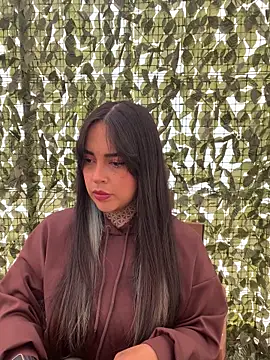 Annie Alicee online show from February 10, 2026, 1:54 pm