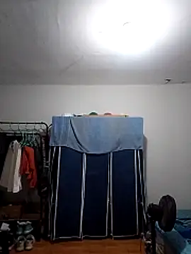 thom 1 online show from April 25, 2026, 12:57 am