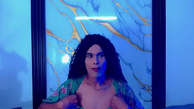 Gata Salvaje   online show from March 24, 2026, 3:17 am