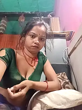 Snapshot of Cut_ikina chatting on June 12, 2026, 10:18 pm Cut ikina online show from June 12, 2026, 10:18 pm