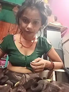 Snapshot of Cut_ikina chatting on June 17, 2026, 6:07 pm Cut ikina online show from June 17, 2026, 6:07 pm