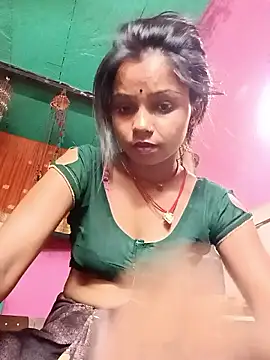Snapshot of Cut_ikina chatting on June 17, 2026, 6:02 am Cut ikina online show from June 17, 2026, 6:02 am