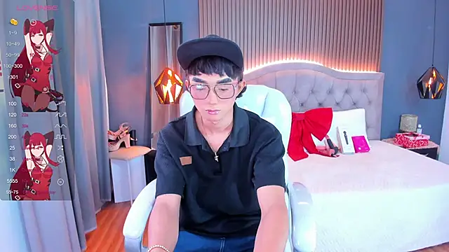 Snapshot of Noa_03 chatting on June 17, 2026, 6:18 pm Noa 03 online show from June 17, 2026, 6:18 pm