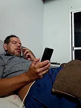 gordorichard online show from March 11, 2026, 3:55 am