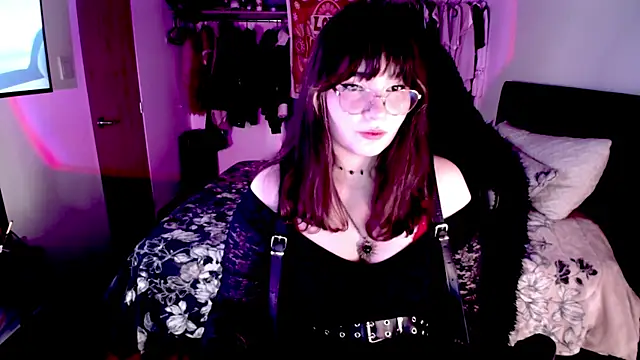 Snapshot of ElyNoiruwu chatting on March 28, 2026, 12:55 am ElyNoiruwu online show from March 28, 2026, 12:55 am