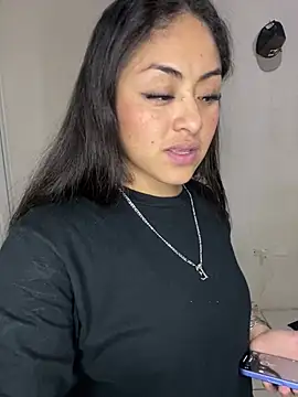 morganhe99 online show from February 3, 2026, 8:41 am