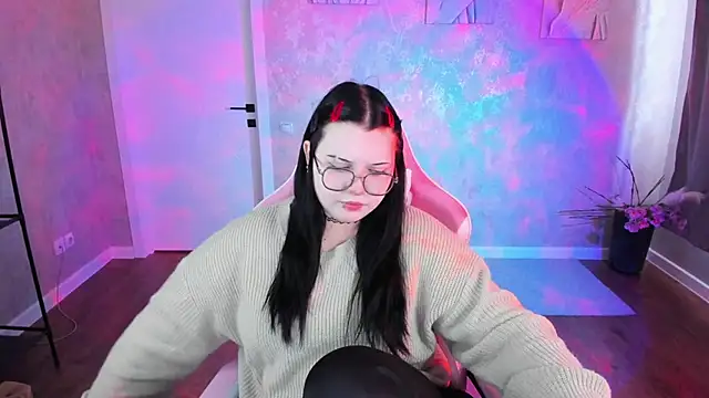 Kira G0ld online show from April 9, 2026, 1:07 am