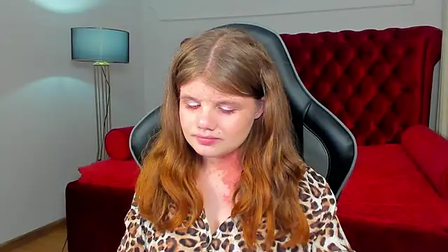 ChloeHalses online show from July 2, 2026, 5:08 pm