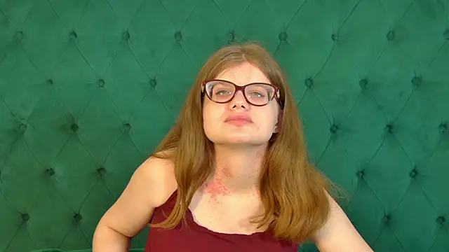 ChloeHalses online show from March 20, 2026, 4:08 pm