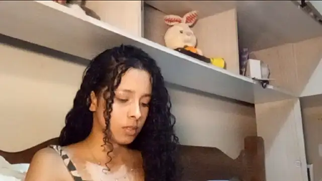 KayleenStoyanoff online show from February 8, 2026, 12:52 am