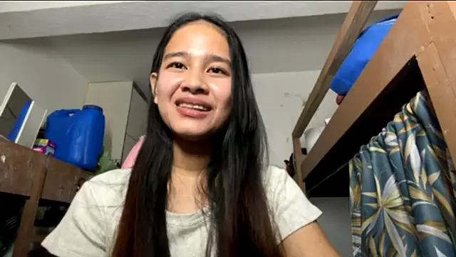 ArdathZmijewski online show from February 13, 2026, 3:12 pm