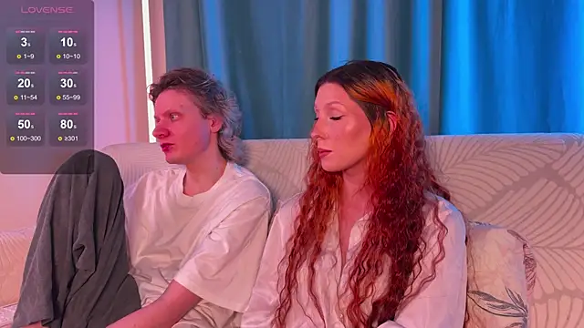 Snapshot of EternalDream_ chatting on April 9, 2026, 7:09 pm EternalDream online show from April 9, 2026, 7:09 pm