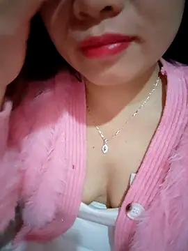 aki zz69 online show from February 4, 2026, 12:44 pm