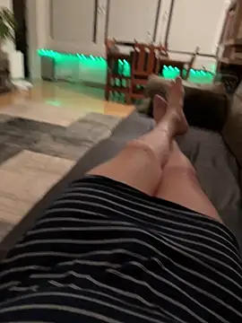 Snapshot of hungryMaya chatting on February 28, 2026, 10:42 pm hungryMaya online show from February 28, 2026, 10:42 pm