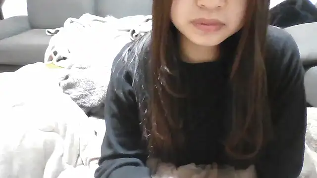 popochama  online show from February 4, 2026, 12:44 pm