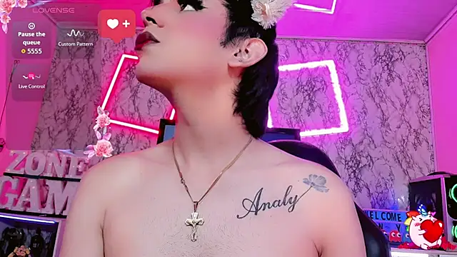 Snapshot of Maddye_Fox chatting on August 1, 2026, 3:26 am Maddye Fox online show from August 1, 2026, 3:26 am