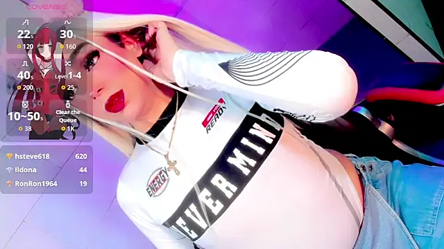 Maddye Fox online show from June 19, 2026, 3:12 am