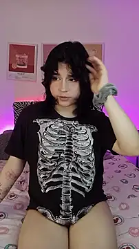 Daniellesins1 online show from March 1, 2026, 5:40 am