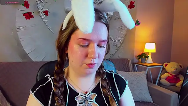 RachelDiRose online show from March 12, 2026, 3:27 pm