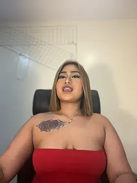 vien pussy69 online show from June 26, 2026, 2:56 pm