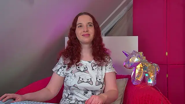 AnnaAvanna online show from March 7, 2026, 6:13 pm