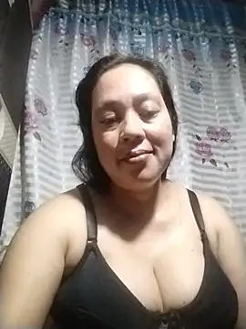 May Bombs online show from February 8, 2026, 9:12 pm