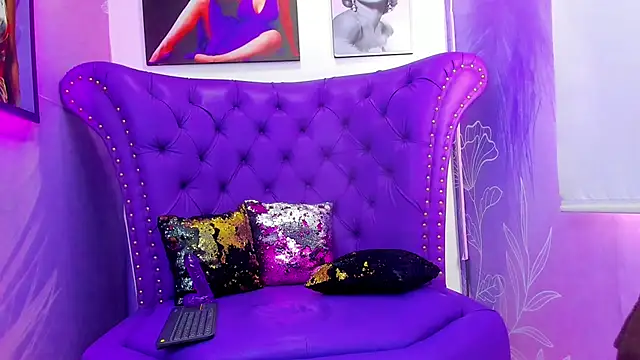 thanier 18 online show from February 4, 2026, 8:37 pm