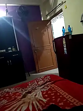 Snapshot of Rashiqueen chatting on February 6, 2026, 5:53 pm Rashiqueen online show from February 6, 2026, 5:53 pm