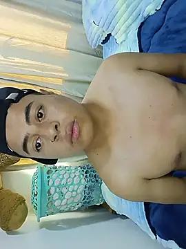 yooko99 online show from February 4, 2026, 10:16 pm