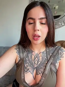 Im Anto online show from July 25, 2026, 10:38 pm