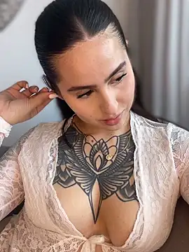 Im Anto online show from July 10, 2026, 8:42 pm