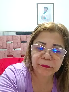 Amberknighte online show from February 6, 2026, 7:54 pm