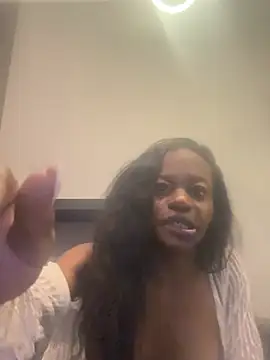 LexiLong online show from February 4, 2026, 8:59 pm