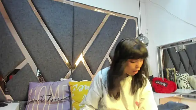 Snapshot of Maggyx chatting on March 15, 2026, 2:57 pm Maggyx online show from March 15, 2026, 2:57 pm