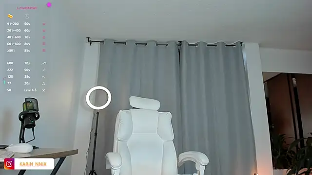 Snapshot of karinnixx chatting on March 14, 2026, 2:56 pm karinnixx online show from March 14, 2026, 2:56 pm