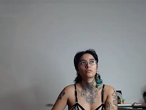 Ivyravens online show from February 13, 2026, 10:54 pm