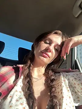 Amy Amely online show from June 4, 2026, 2:22 pm