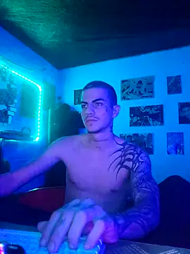 Snapshot of paul-mendezx chatting on March 5, 2026, 4:20 am paul-mendezx online show from March 5, 2026, 4:20 am