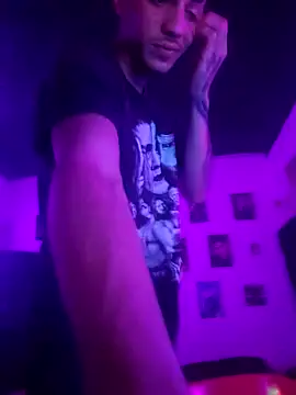 Snapshot of paul-mendezx chatting on March 17, 2026, 5:21 am paul-mendezx online show from March 17, 2026, 5:21 am