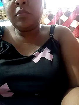 hotty rashmi online show from February 4, 2026, 7:25 am