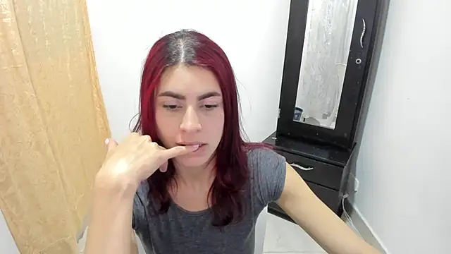 Snapshot of Lanaferrer2 chatting on February 19, 2026, 3:03 am Lanaferrer2 online show from February 19, 2026, 3:03 am