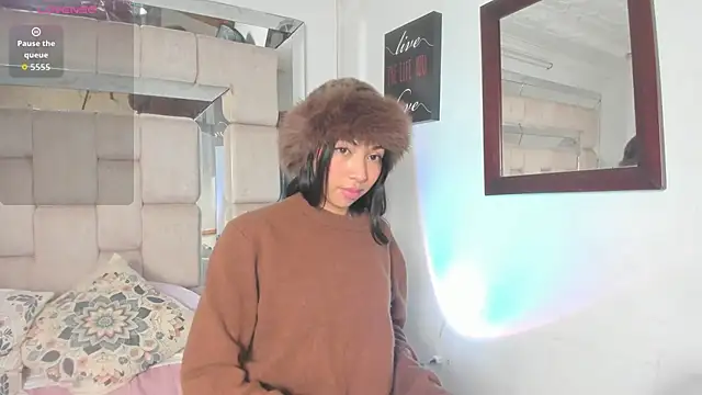 Snapshot of Eva_cute7 chatting on March 25, 2026, 4:12 am Eva cute7 online show from March 25, 2026, 4:12 am