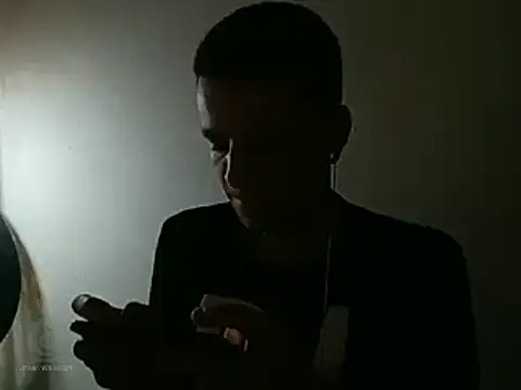 andrwerotic online show from February 4, 2026, 12:00 pm