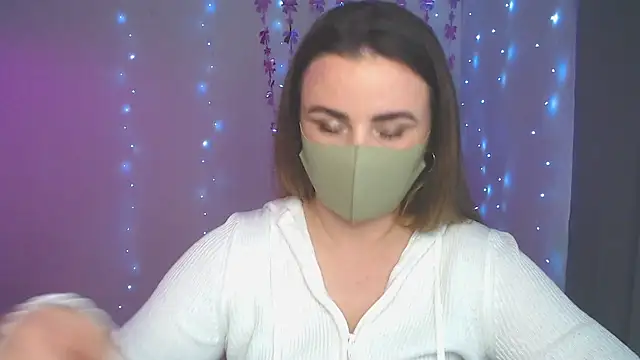Avelina1 online show from May 4, 2026, 10:07 am