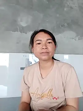 vivi1889 online show from May 8, 2026, 12:47 am