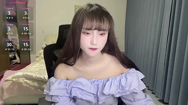 Fairy-615 online show from April 18, 2026, 5:59 pm