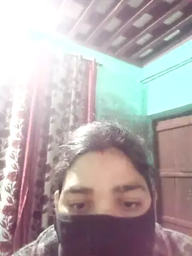 riyashrma00 online show from February 9, 2026, 4:27 pm