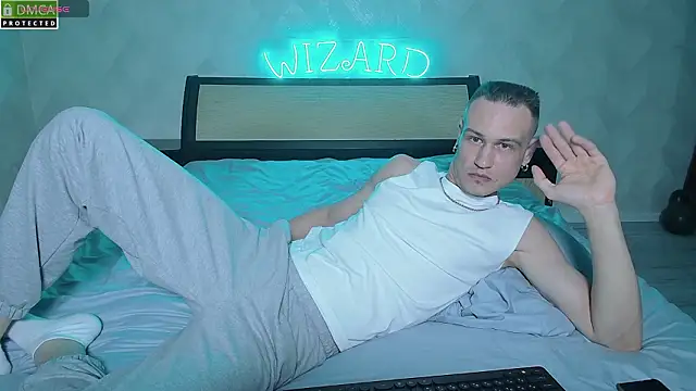 Snapshot of Lstfl_Wizard chatting on March 6, 2026, 6:58 pm Lstfl Wizard online show from March 6, 2026, 6:58 pm